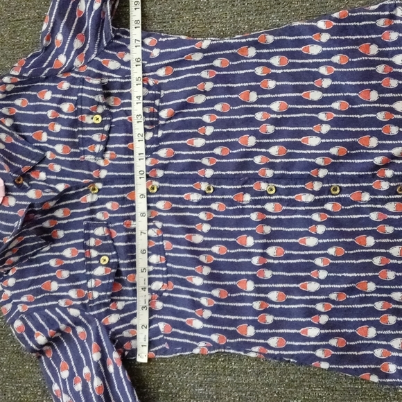 🏊Lilly Pulitzer🏊 - Cruiser Shirt - Picture 10 of 10